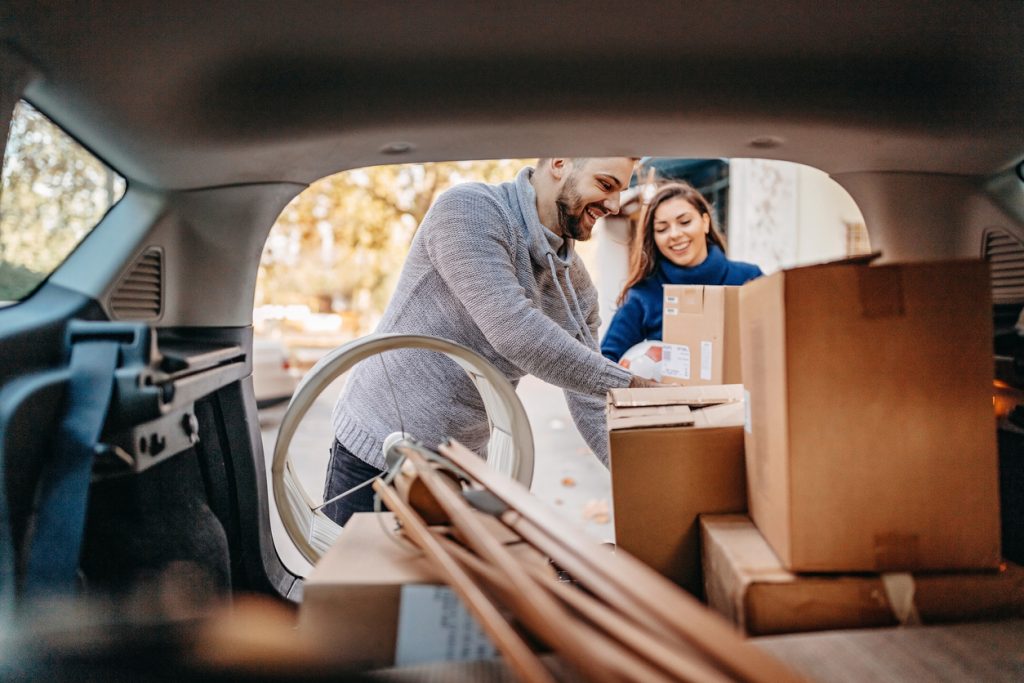 couple moving to new home