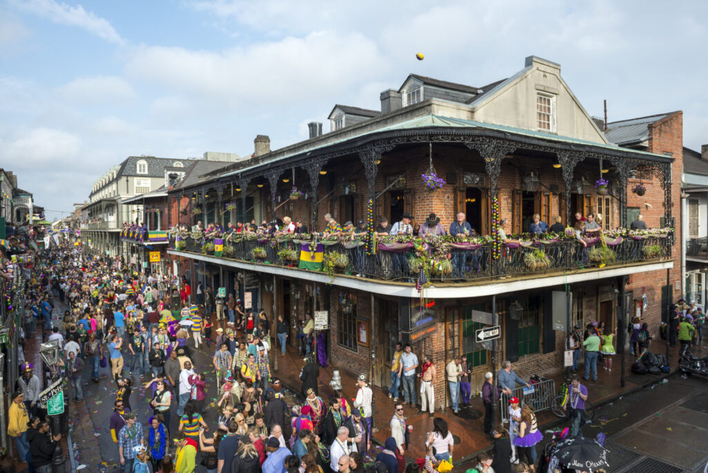 Crowds at Mardi Gras